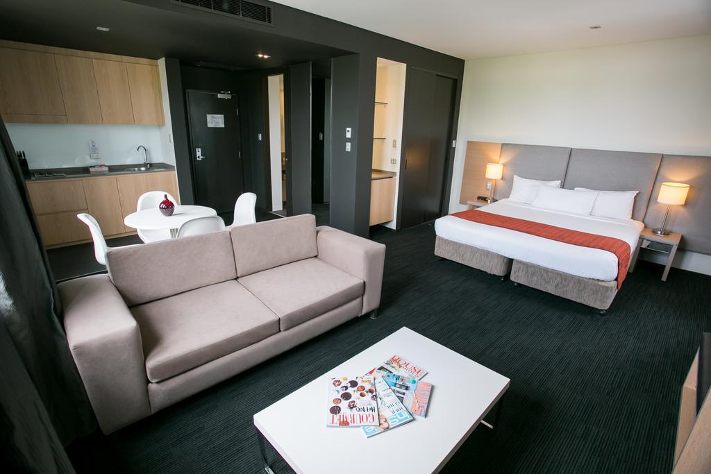 Alpha Hotel Eastern Creek Esterno foto