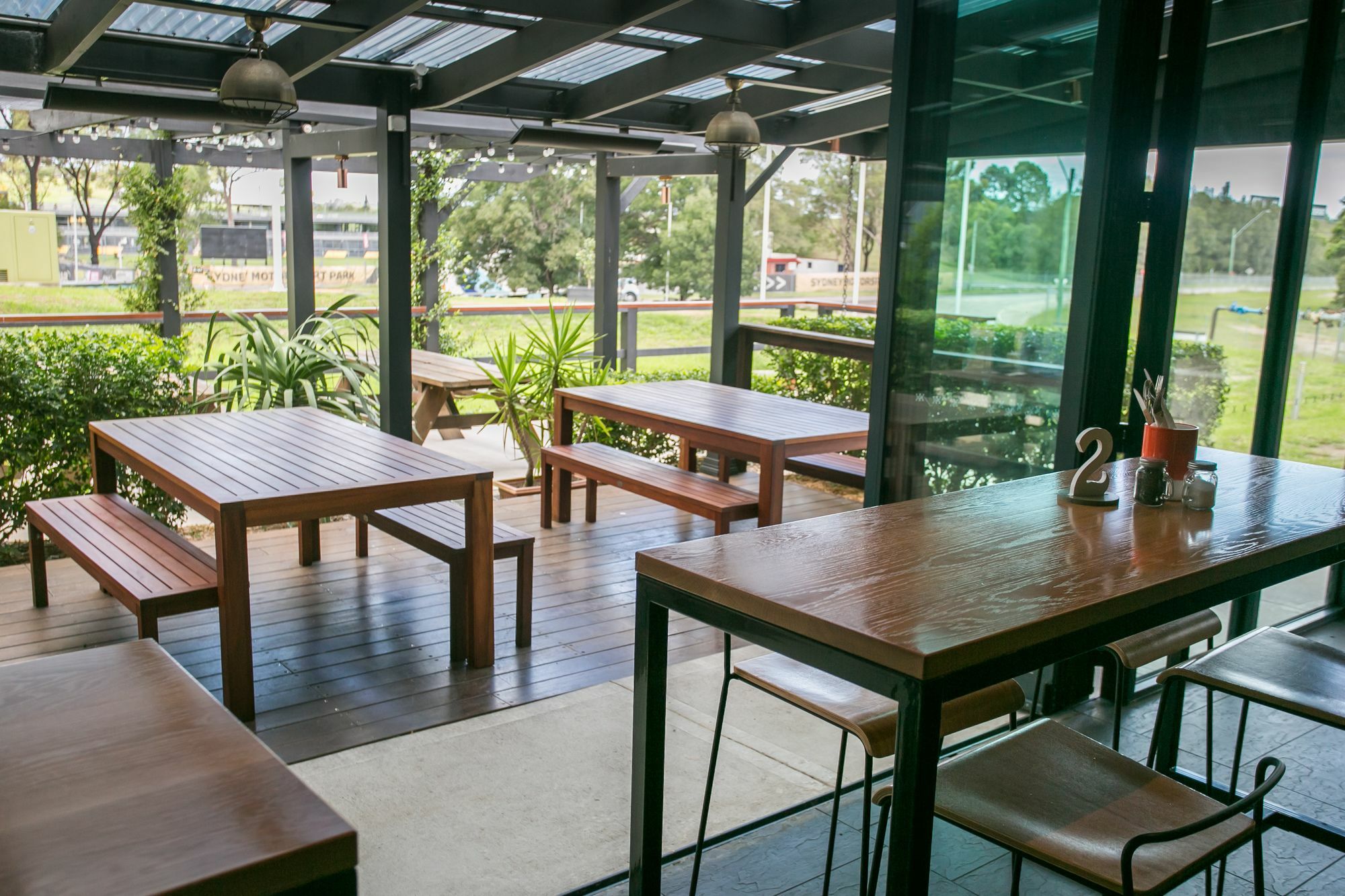 Alpha Hotel Eastern Creek Esterno foto